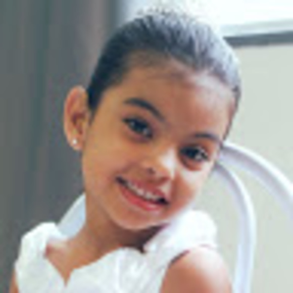 Meet your Posher, Vanessa - Picture 1 of 1